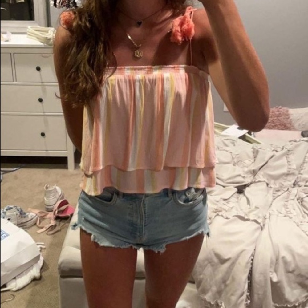 BB Dakota Tie Shoulder Top